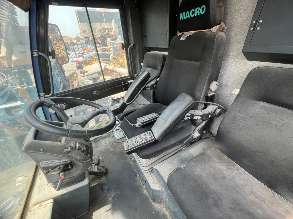 Macro M60 2019 Cleaning Machine City Sweeper