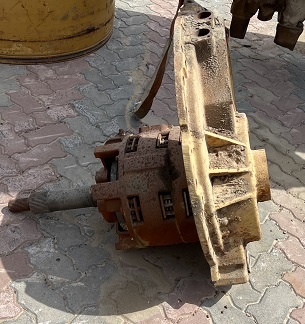 [00026A0100] Used Gearbox D8R Cat Dozer